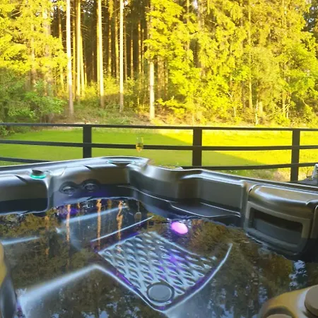 Cozy Forest Wellness St. Vith