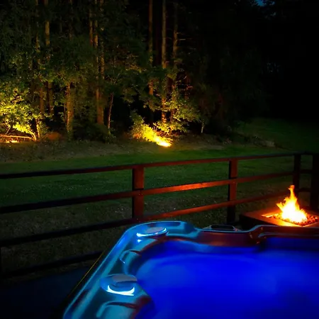 Cozy Forest Wellness شقة *